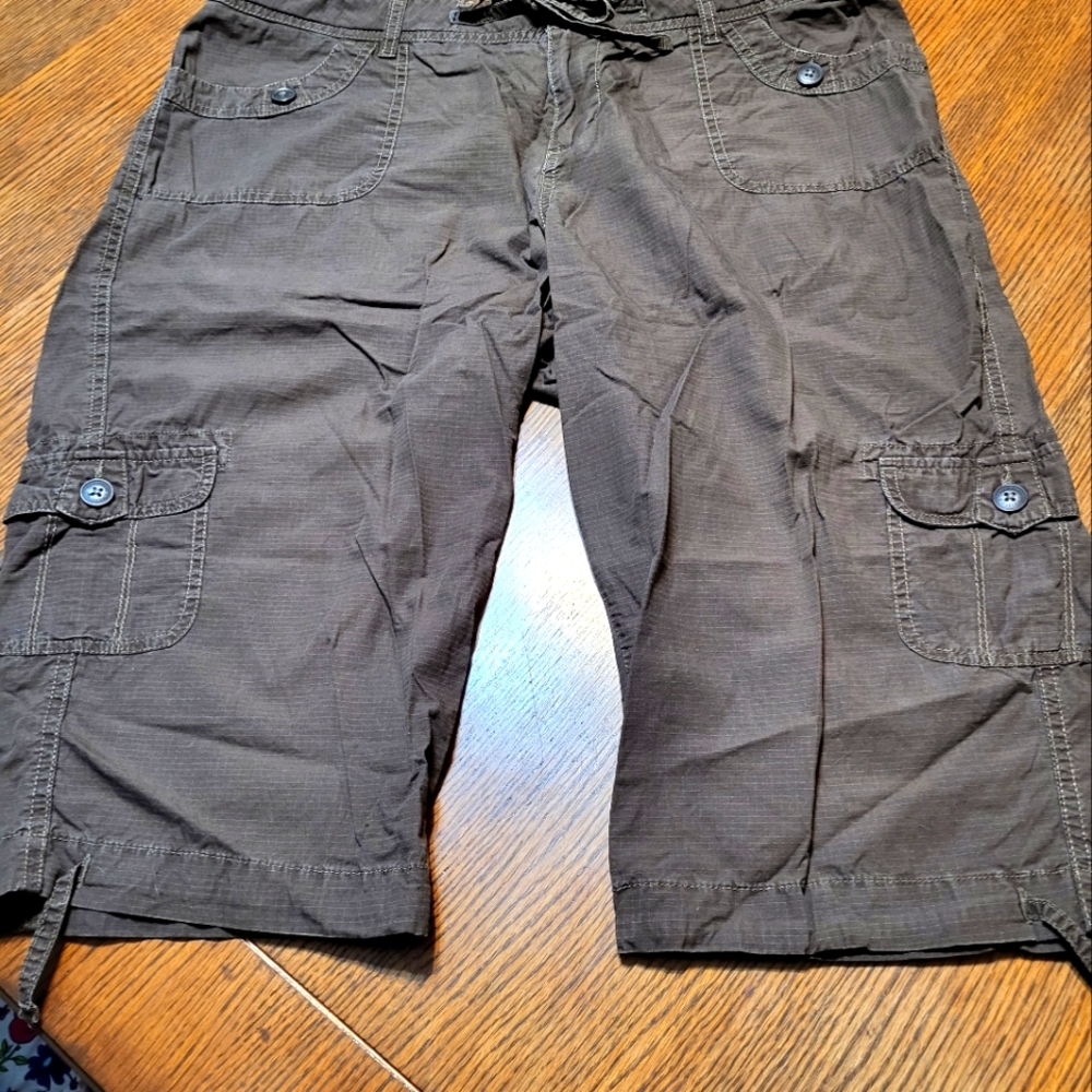 Sonoma Capri Brown Size 16